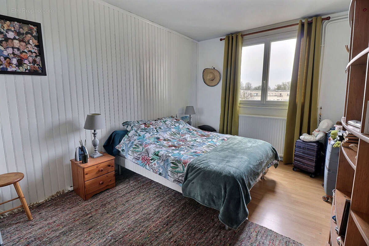 Appartement à SAINT-OUEN-L'AUMONE