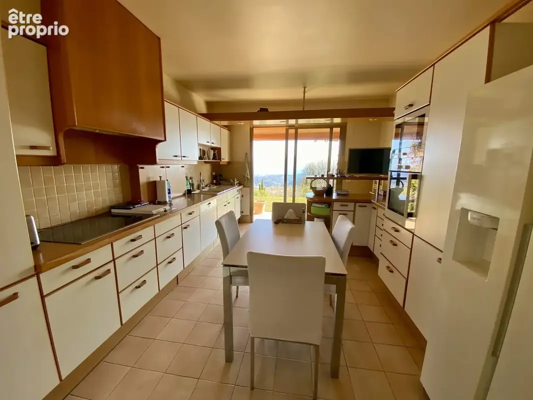 Vue panoramique sur toute la côte d'azur - Villa de 220 m2 avec piscine - photo 8