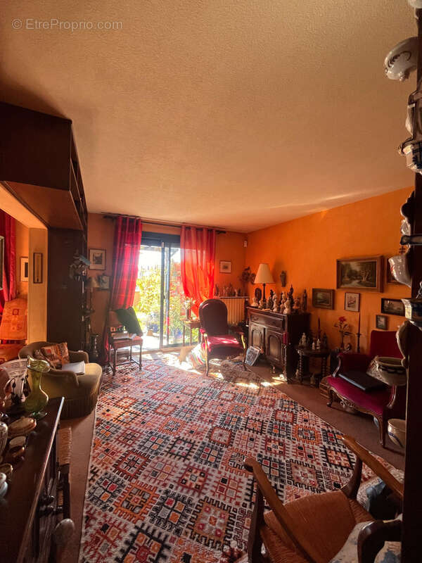 Maison à YZEURE