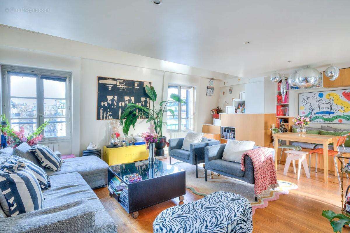 Appartement à PARIS-11E