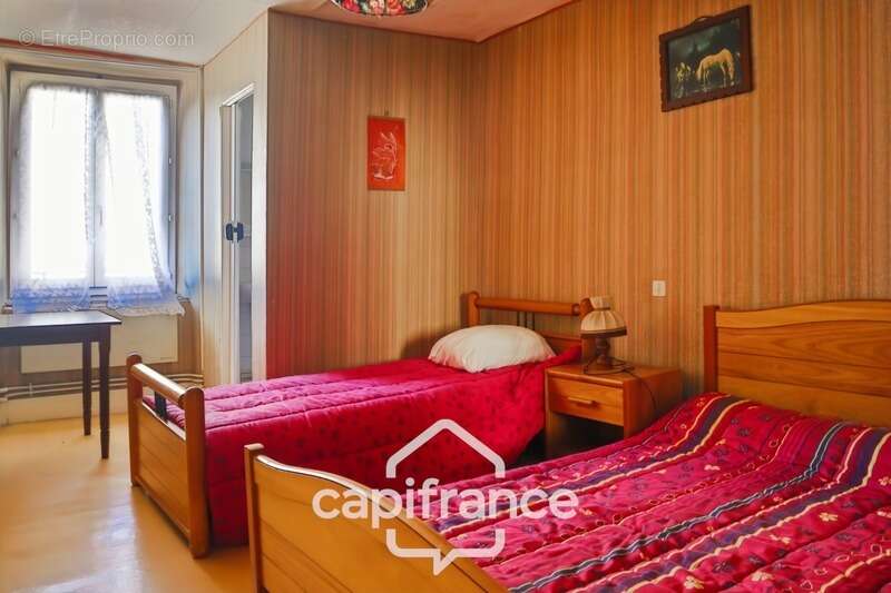 Appartement à PASLIERES