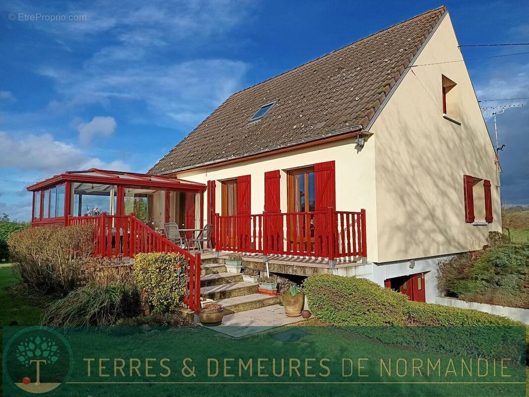Maison à CORMEILLES