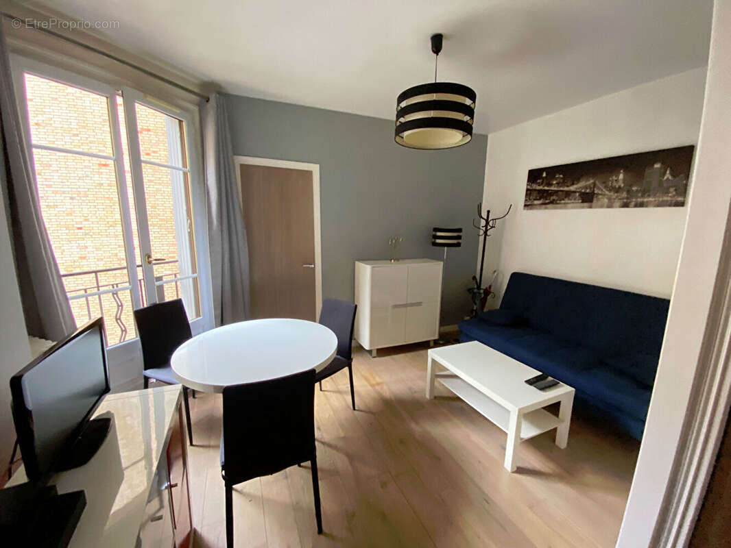Appartement à CLICHY