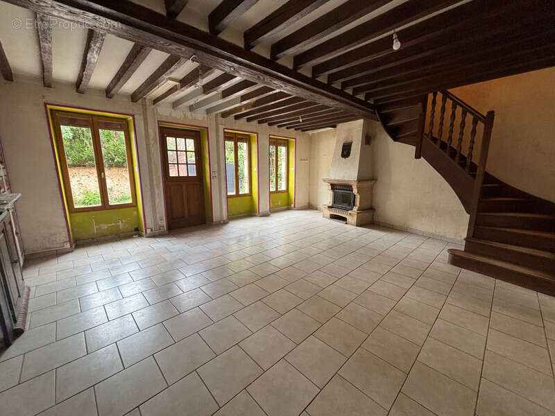  Charmante Maison de Caractère - Saint-Amand-en-Puisaye (58) - photo 4