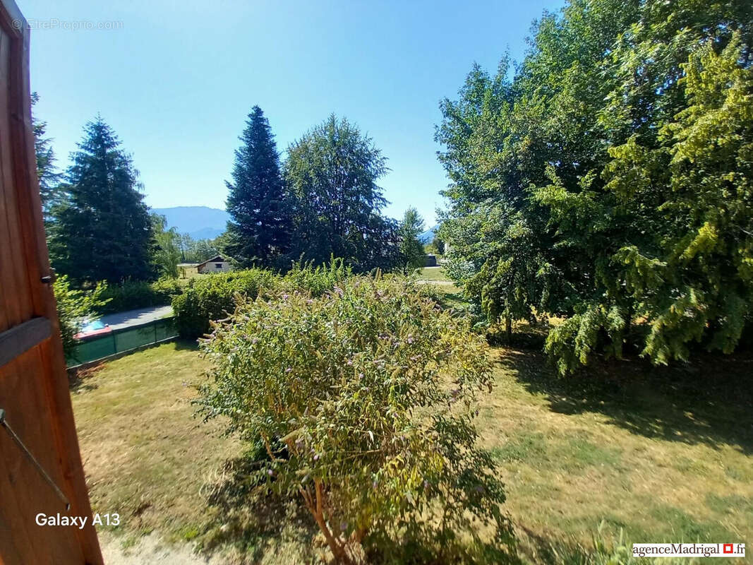 Maison 150 m² à Voiron  - photo 7