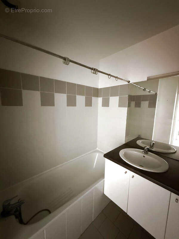 Appartement à CARCASSONNE