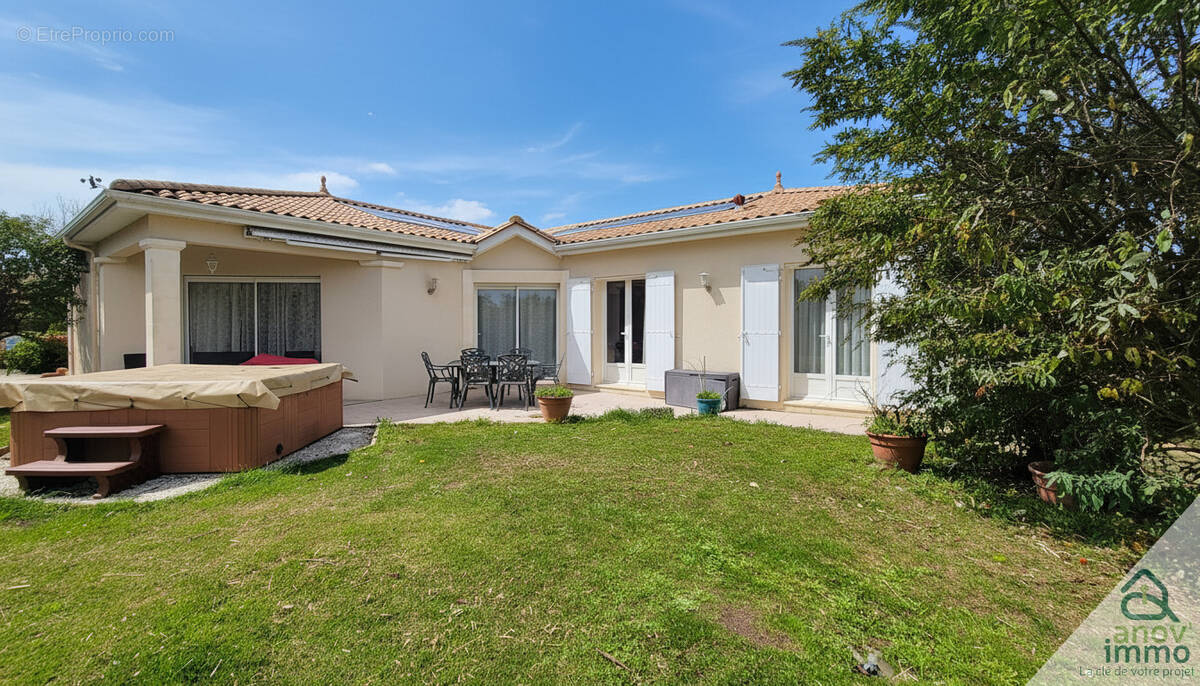 Maison à VOEUIL-ET-GIGET