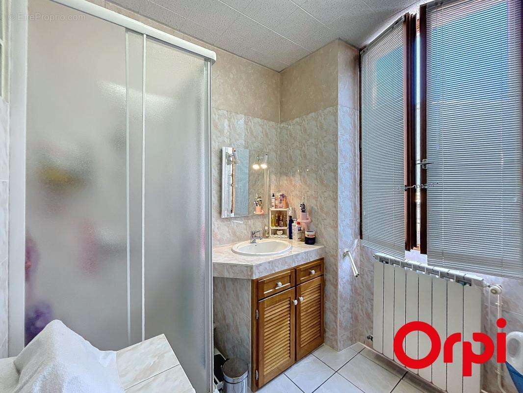 Appartement à MARSEILLE-14E