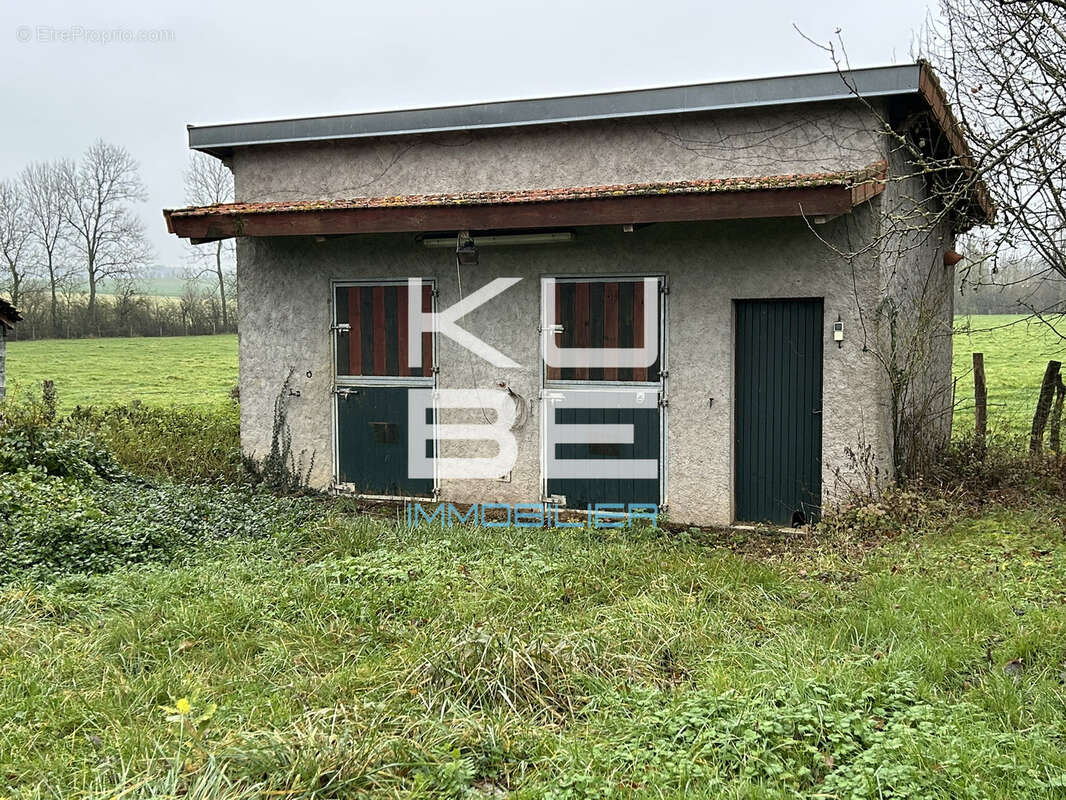 Maison à DELME