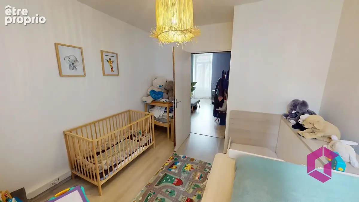 Appartement et local commercial - photo 6