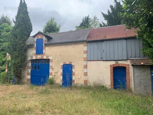 Maison à SAVIGNE-SUR-LATHAN