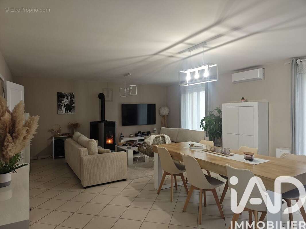 Maison 95 m² à Avant-Les-Marcilly  - photo 3
