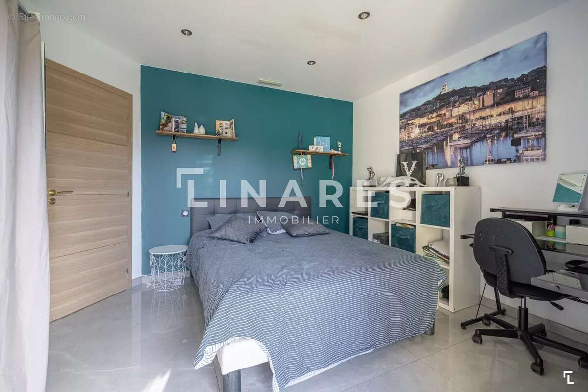 Maison à PLAN-D'AUPS-SAINTE-BAUME