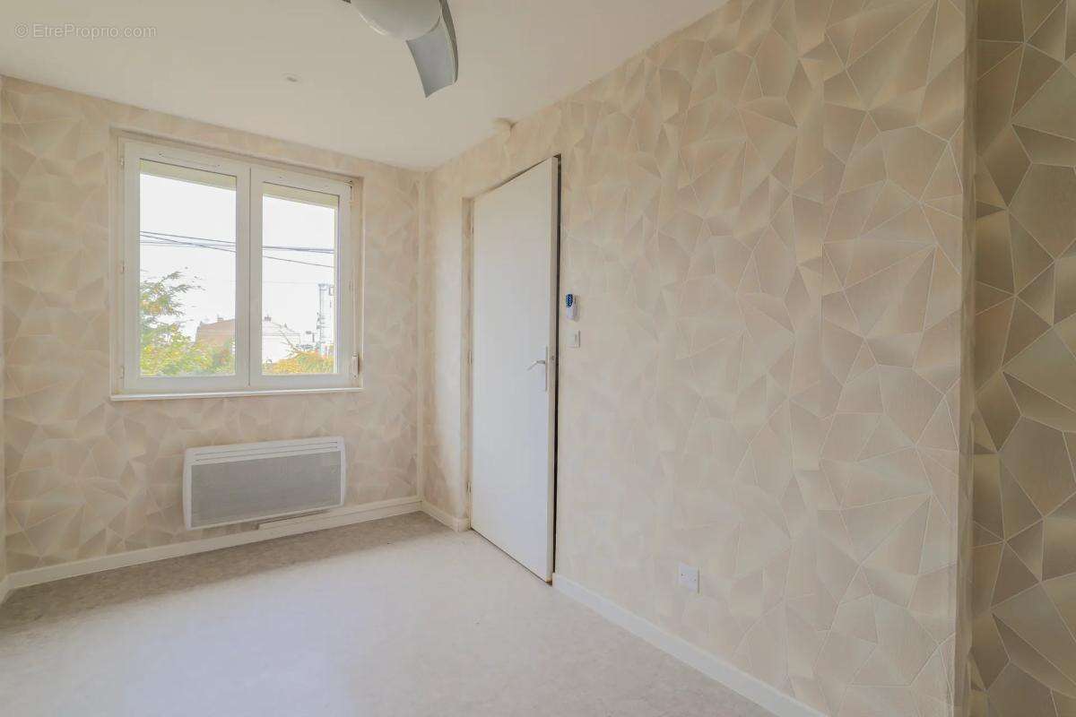 Maison à SALLAUMINES