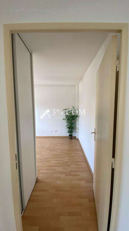 3%.com - Exclusivité à STRASBOURG (Poteries), F3 de 64m2,1 p - photo 8