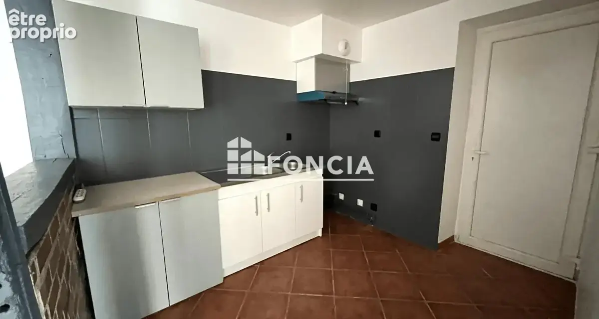 Ensemble immobilier de 3 appartements et de 3 stationnements - photo 4