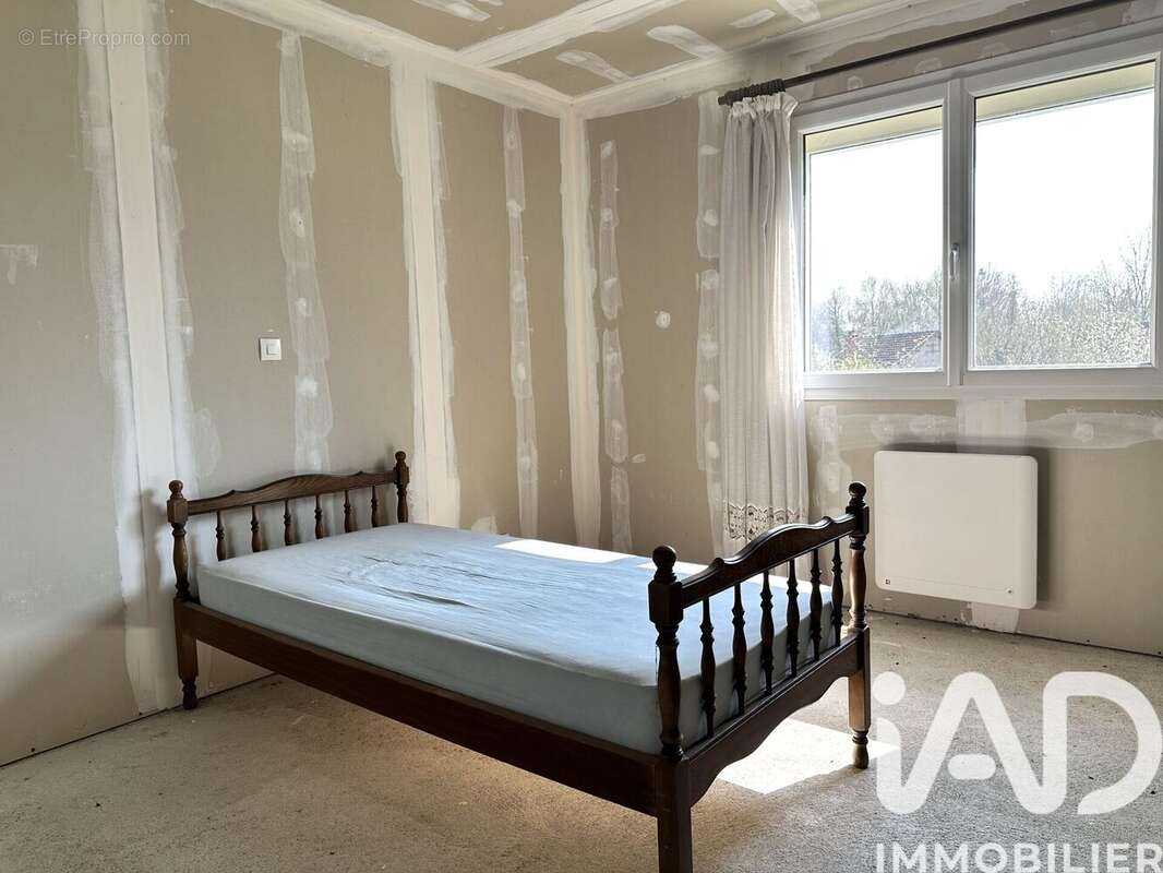 Photo 8 - Maison à VULAINES