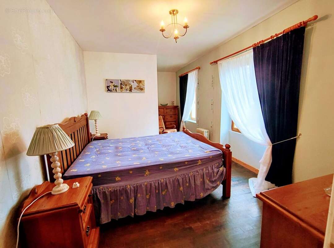 Maison à LA SOUTERRAINE