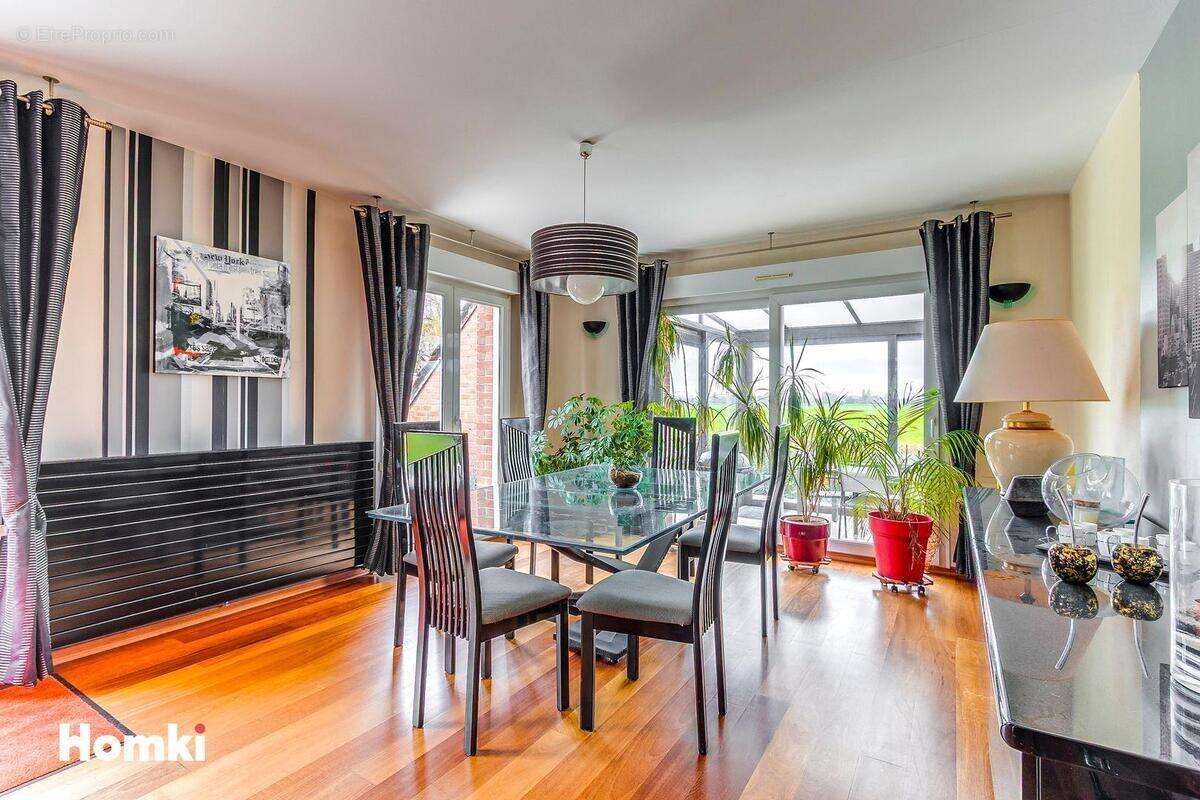 Maison à RADINGHEM-EN-WEPPES