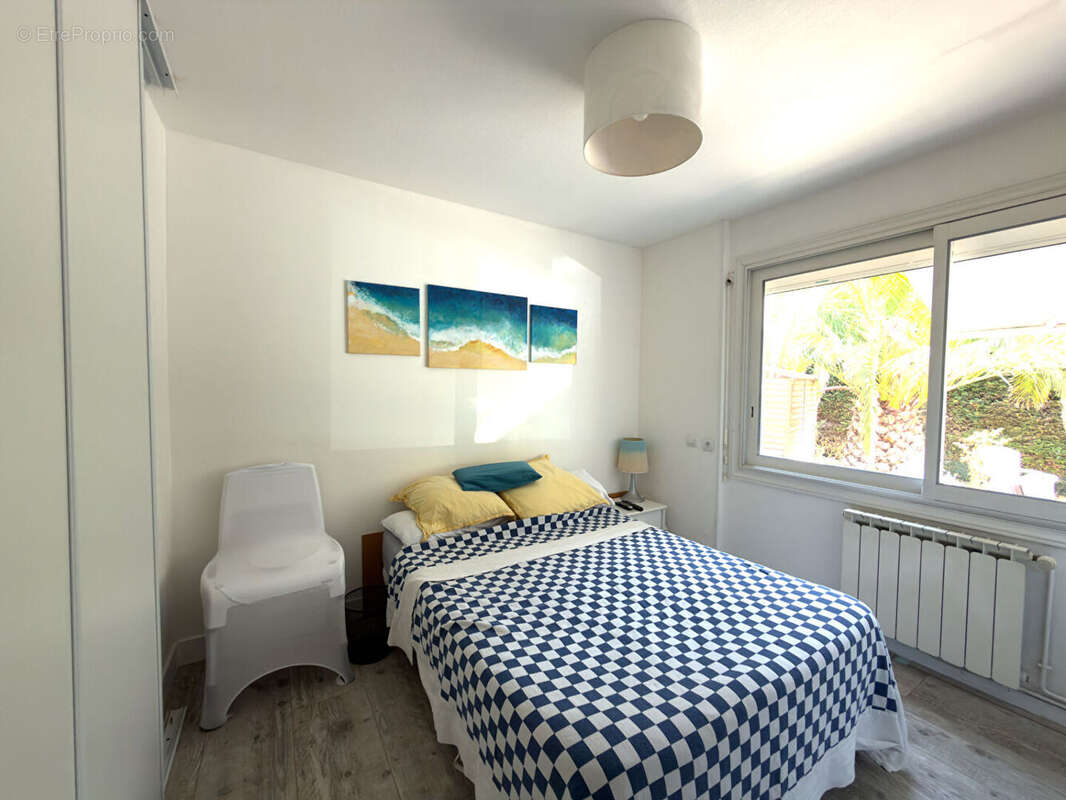 Maison 135 m² à Mortagne-Sur-Gironde  - photo 7