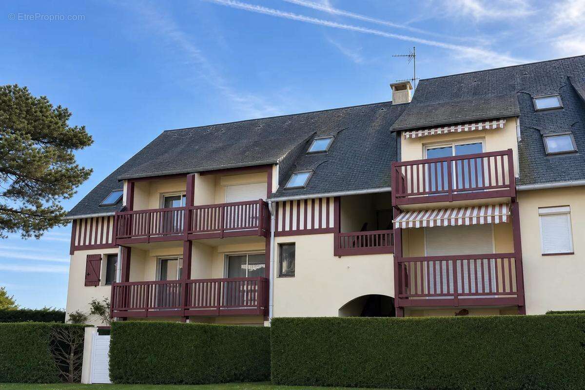 Duplex lumineux avec balcon et parking à Tourgéville – Résidence - photo 7
