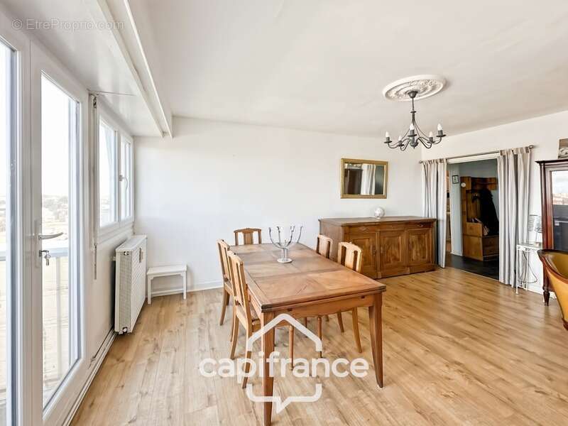Appartement à LA ROCHELLE