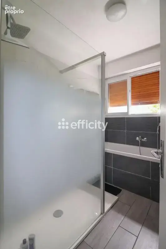 Maison 8 pièces 224 m² à vendre à Conches-En-Ouche (27190) - photo 8