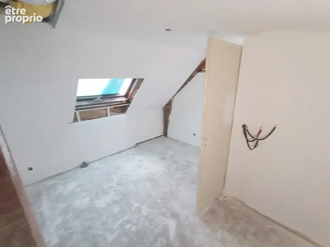 Maison 3 chambres à finir de rénover - photo 10