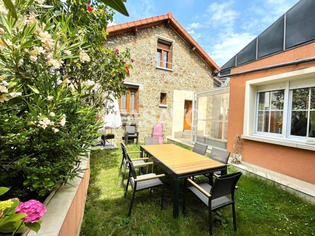 Maison à MALAKOFF