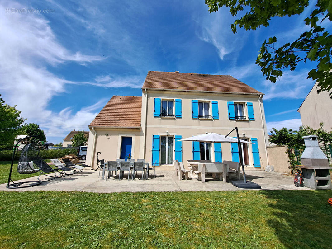 Maison à NEUILLY-EN-THELLE