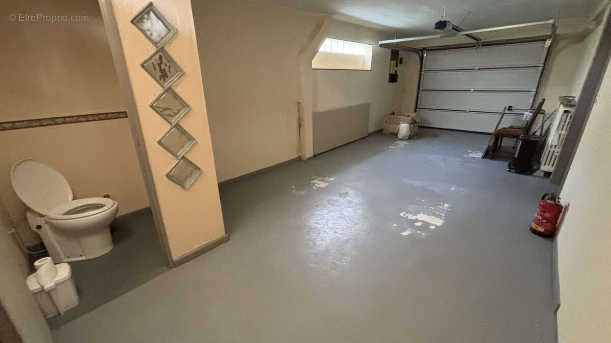 Maison à VAILLY-SUR-AISNE