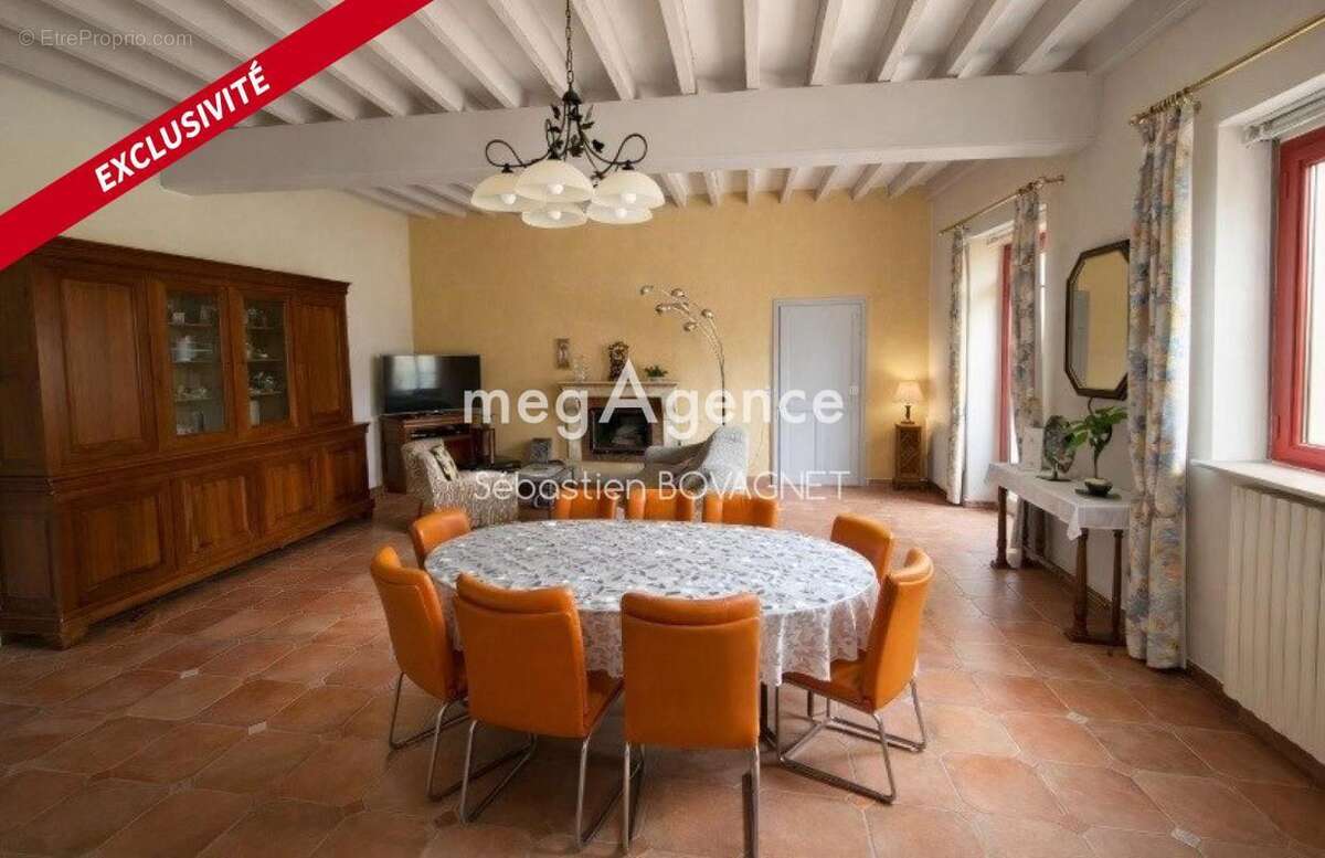 Maison à LA CHAPELLE-SAINT-AUBIN