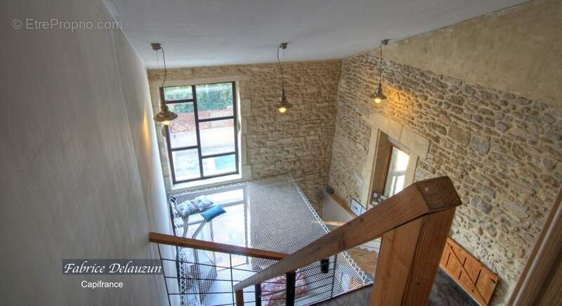 Propriete à vendre 9 pièces MAILLANE (13) - photo 6