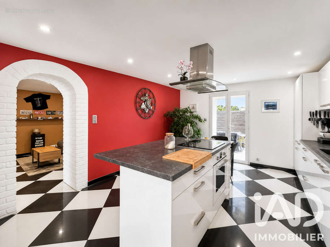 Maison 97 m² à Cinqueux  - photo 5