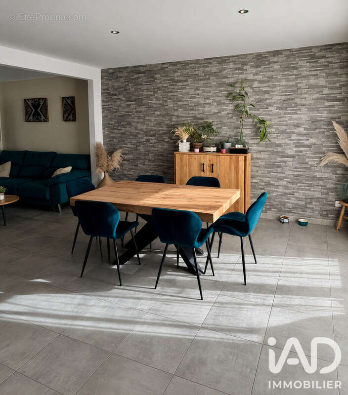 Maison 79 m² à Forcalqueiret  - photo 4