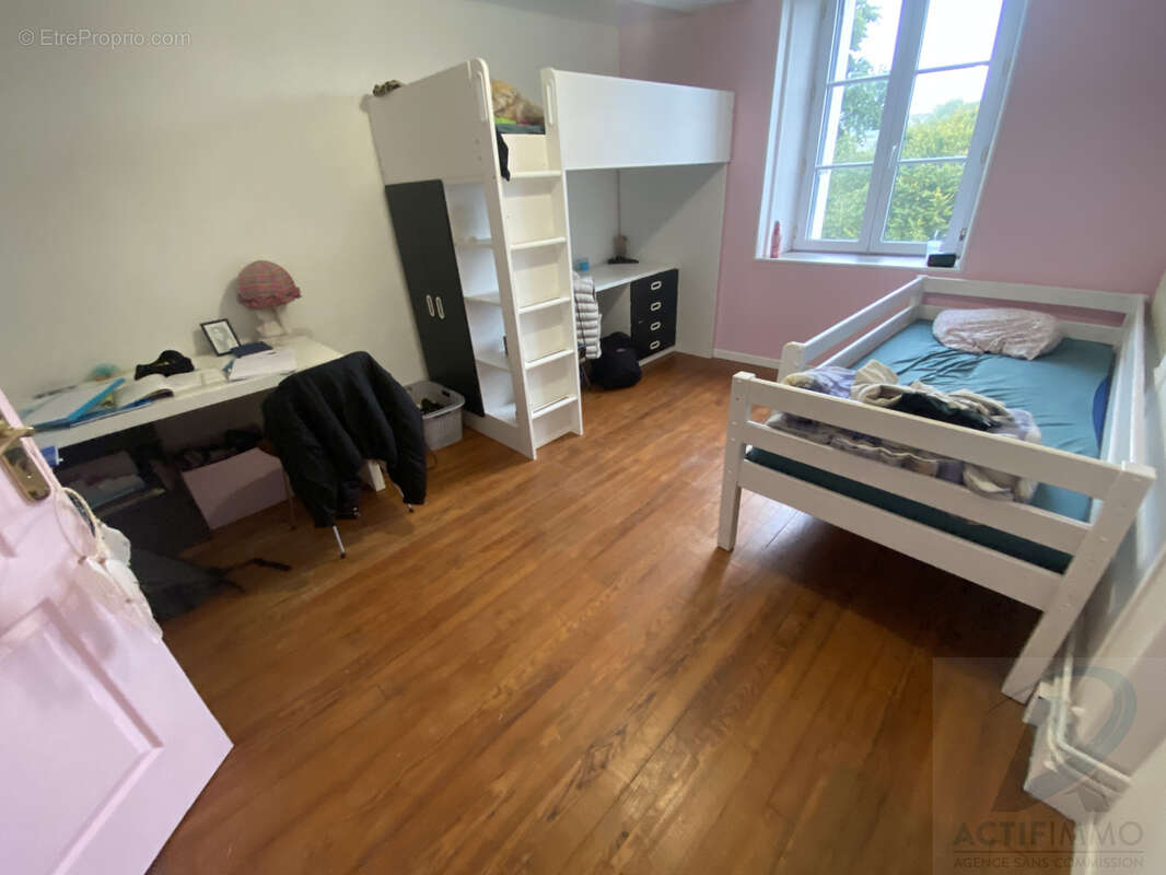 Appartement à SAINTE-HONORINE-LA-CHARDONNE