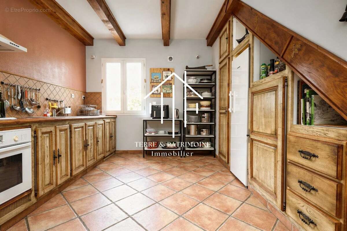 Maison à SALAVAS