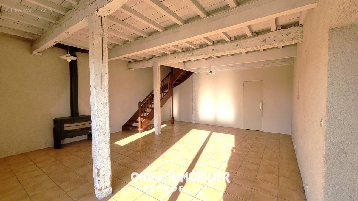 Maison à AUCAMVILLE