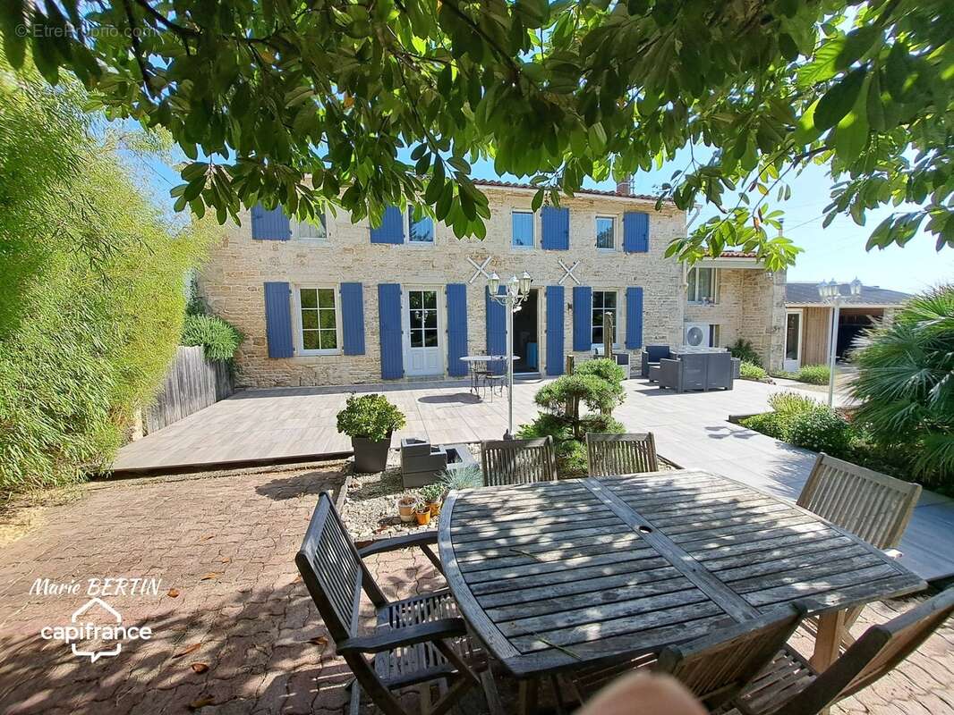 Maison à vendre 8 pièces CELLES SUR BELLE (79) - photo 3