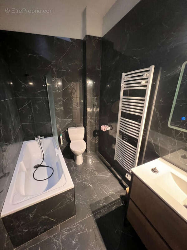 Maison de ville T3 de 85 m²  PERPIGNAN - Quartier  "LA REAL" - photo 5
