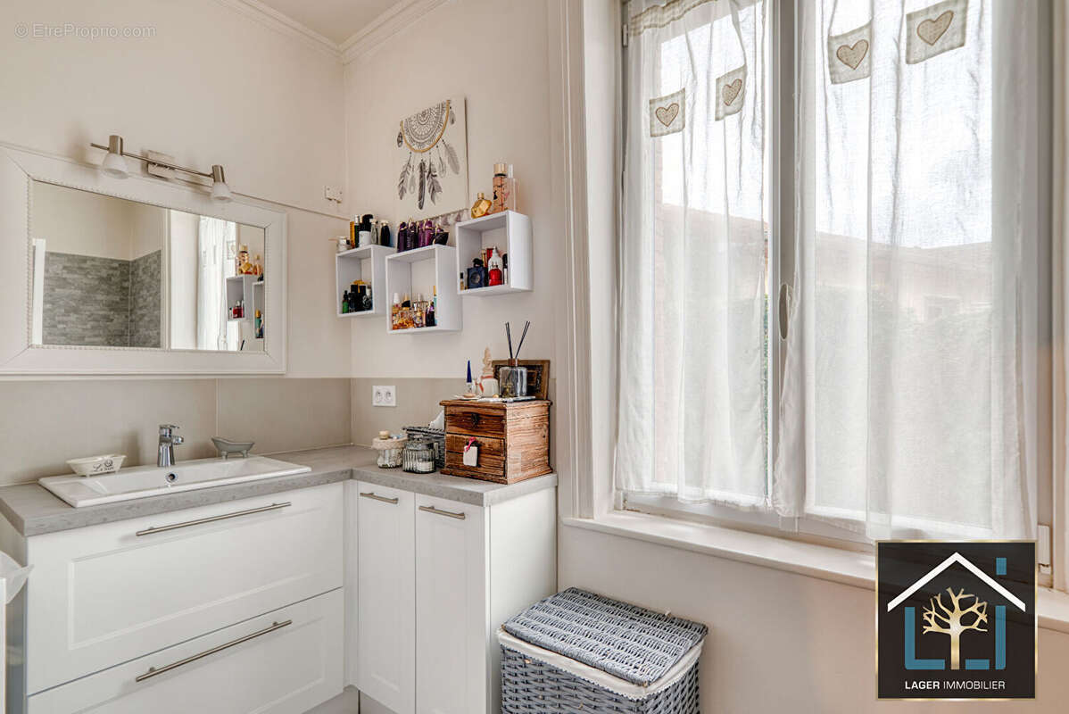 Appartement à VILLARS-LES-DOMBES