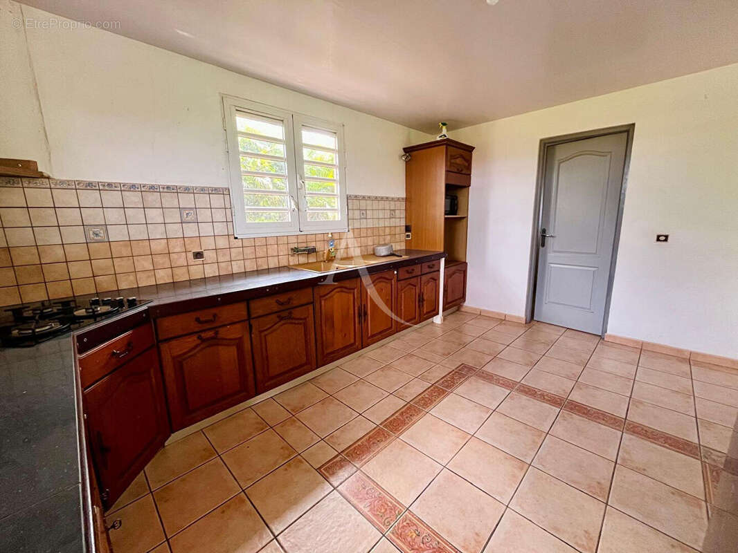 Maison à RIVIERE-SALEE