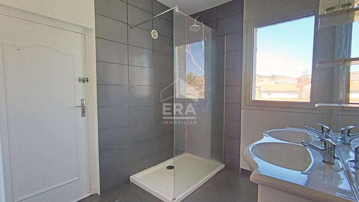 Appartement 97m² à saint-germain-laprade - photo 18