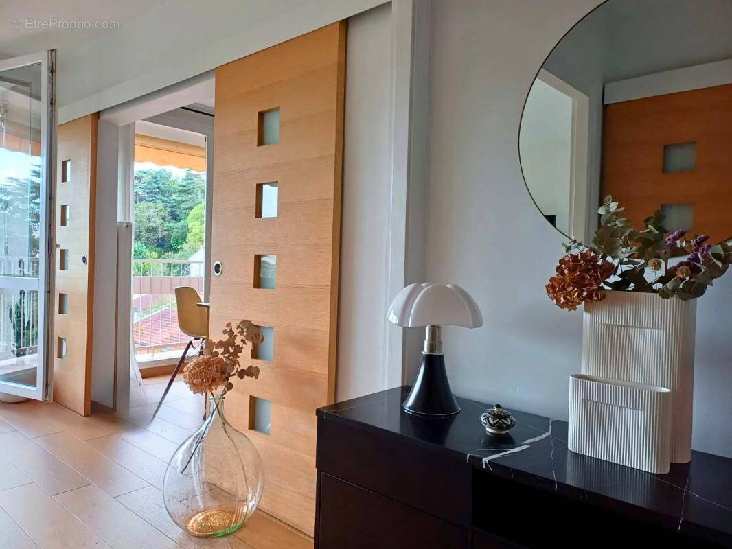 Appartement à OULLINS