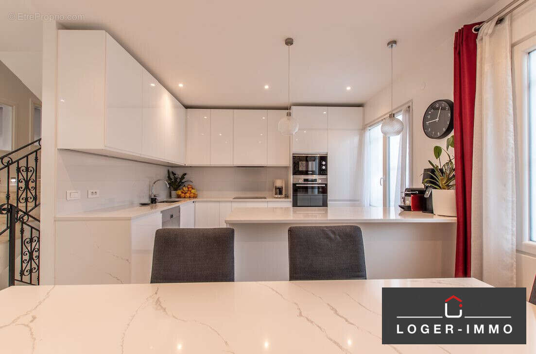 Maison à CHAMPIGNY-SUR-MARNE