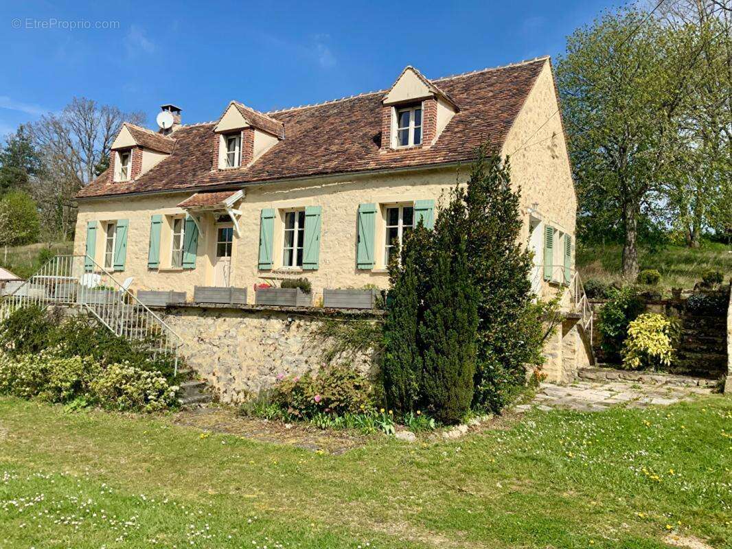 Elégante maison en pierre au coeur de la nature - Vue foret & charme authentiques à Dormelles - photo 4