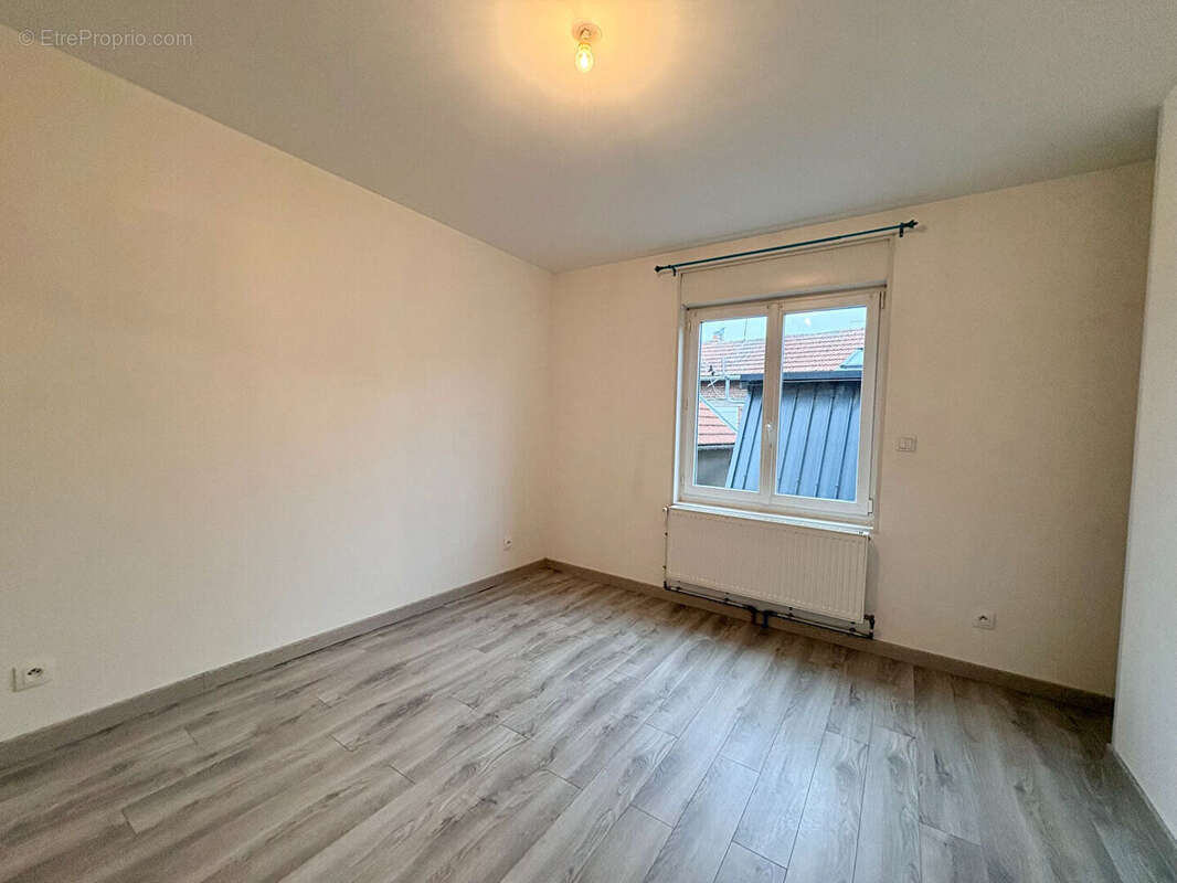 Maison à SAINT-QUENTIN