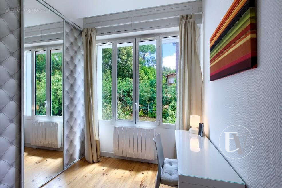 Appartement 85 m² à Le Bouscat  - photo 8