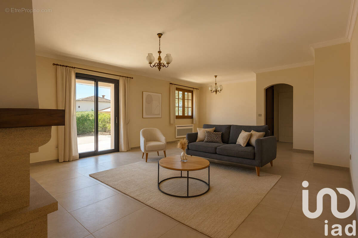 Photo 7 - Maison à FREJUS