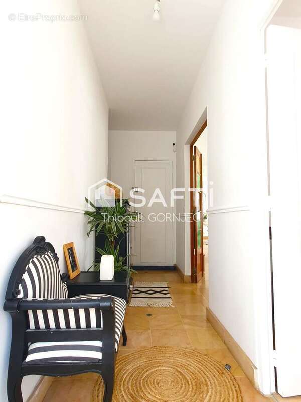 Photo 5 - Maison à VENEUX-LES-SABLONS